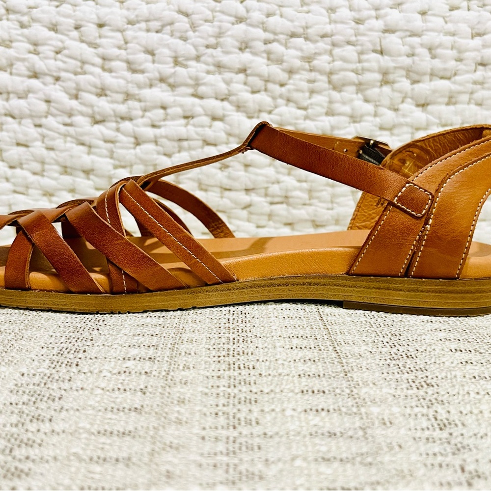 Leather Roman “Fisherman” Sandal - Picture 8 of 12